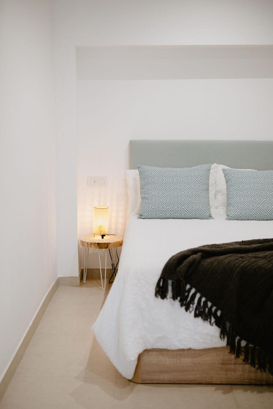 Las Canteras Beach Suites