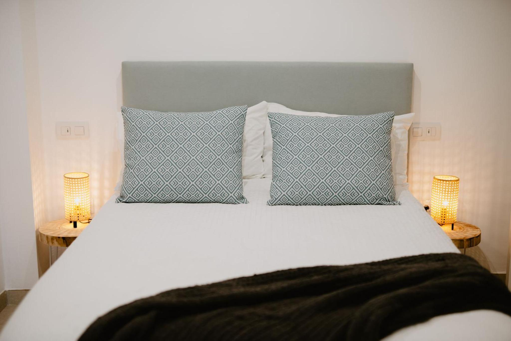 Las Canteras Beach Suites