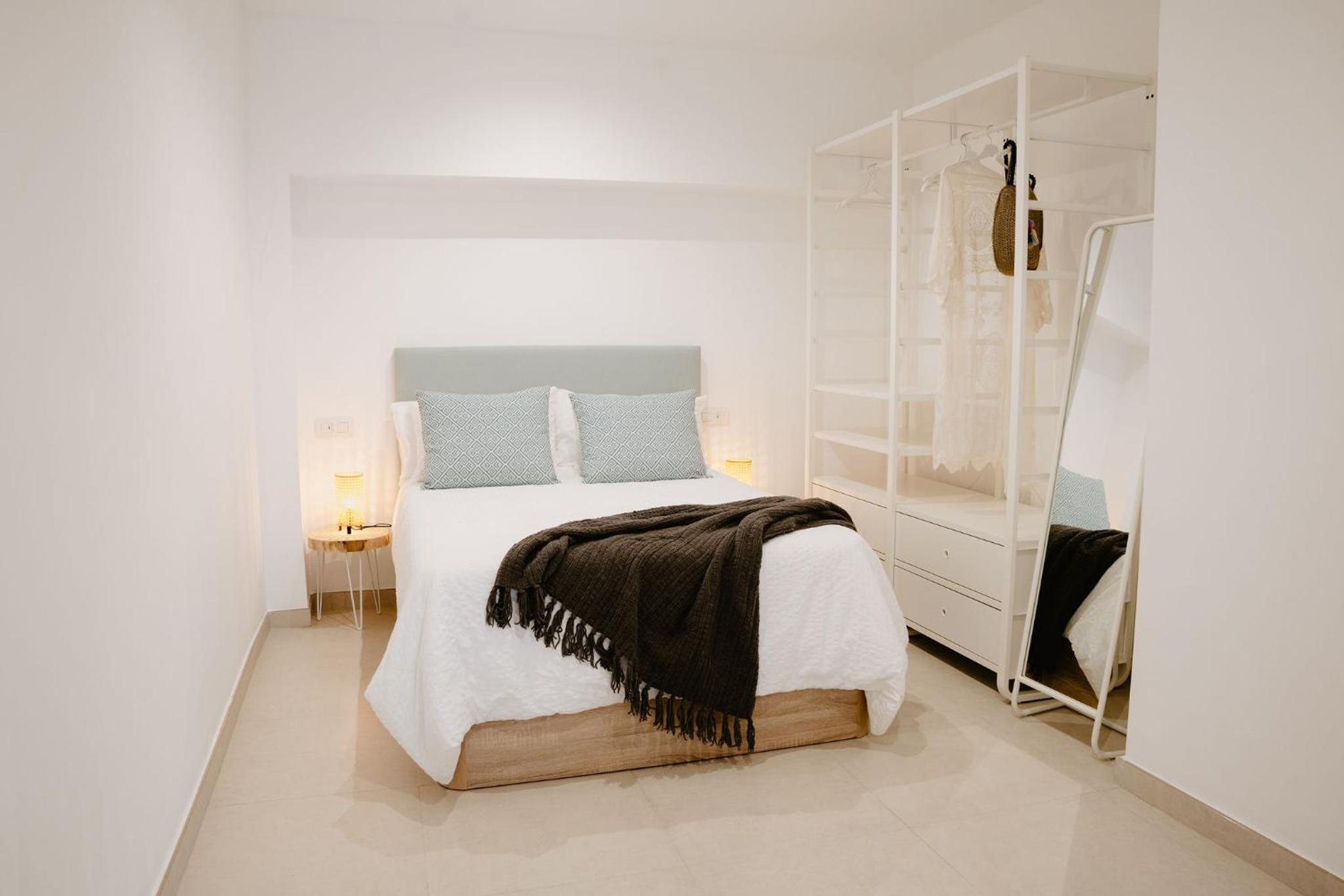 Las Canteras Beach Suites