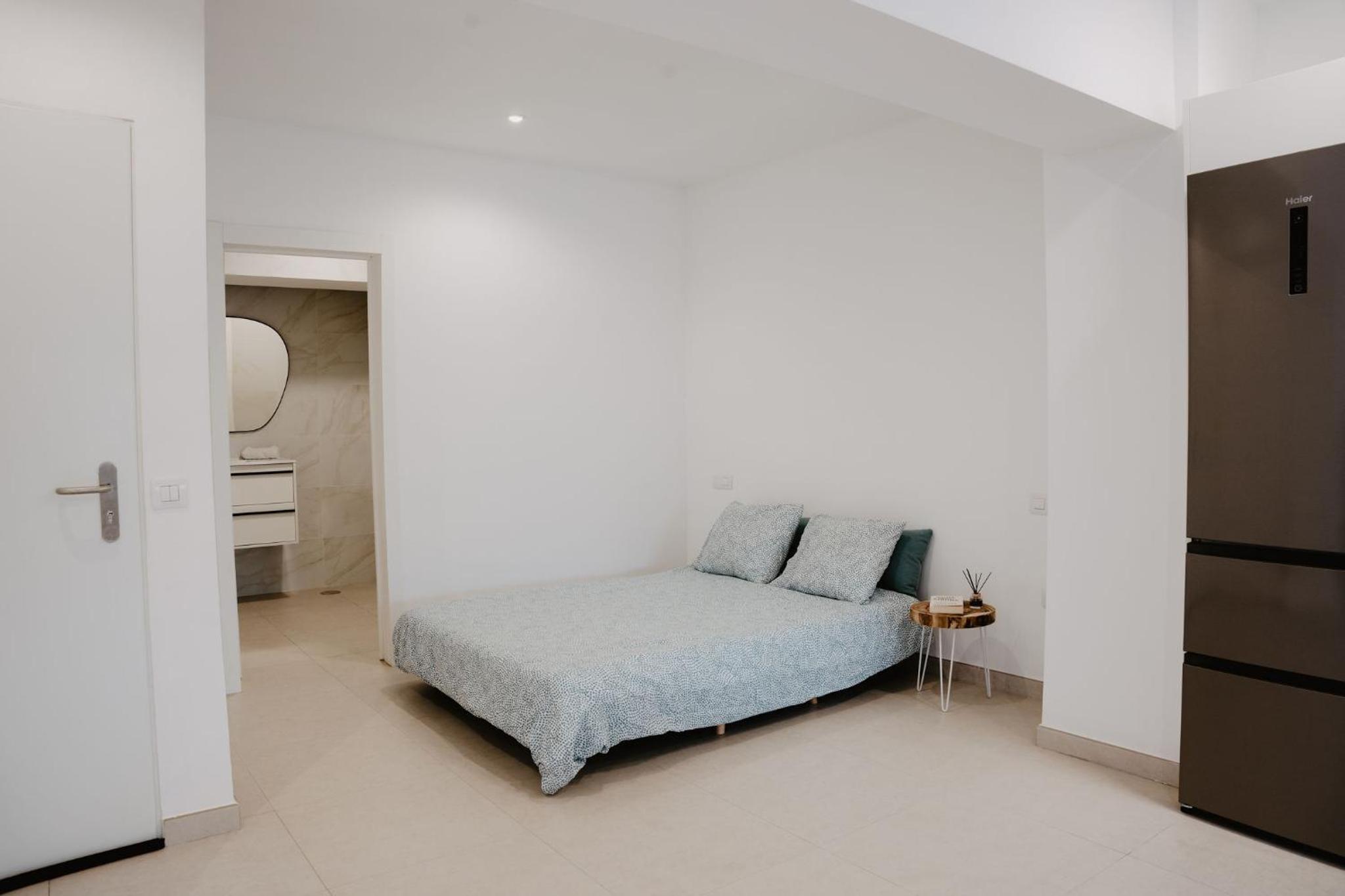 Las Canteras Beach Suites