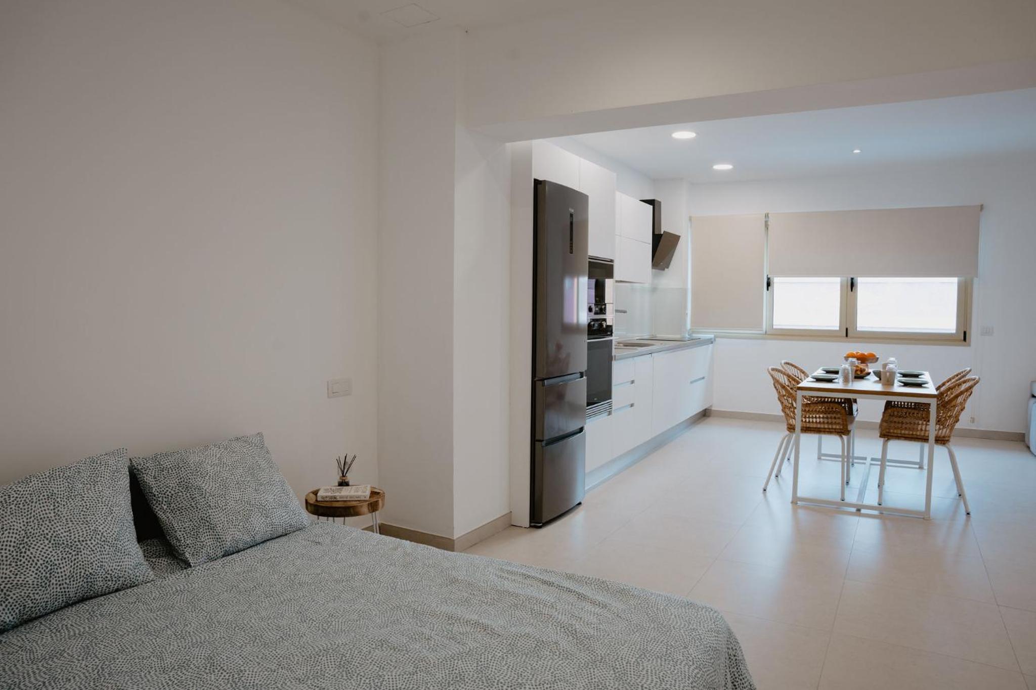 Las Canteras Beach Suites