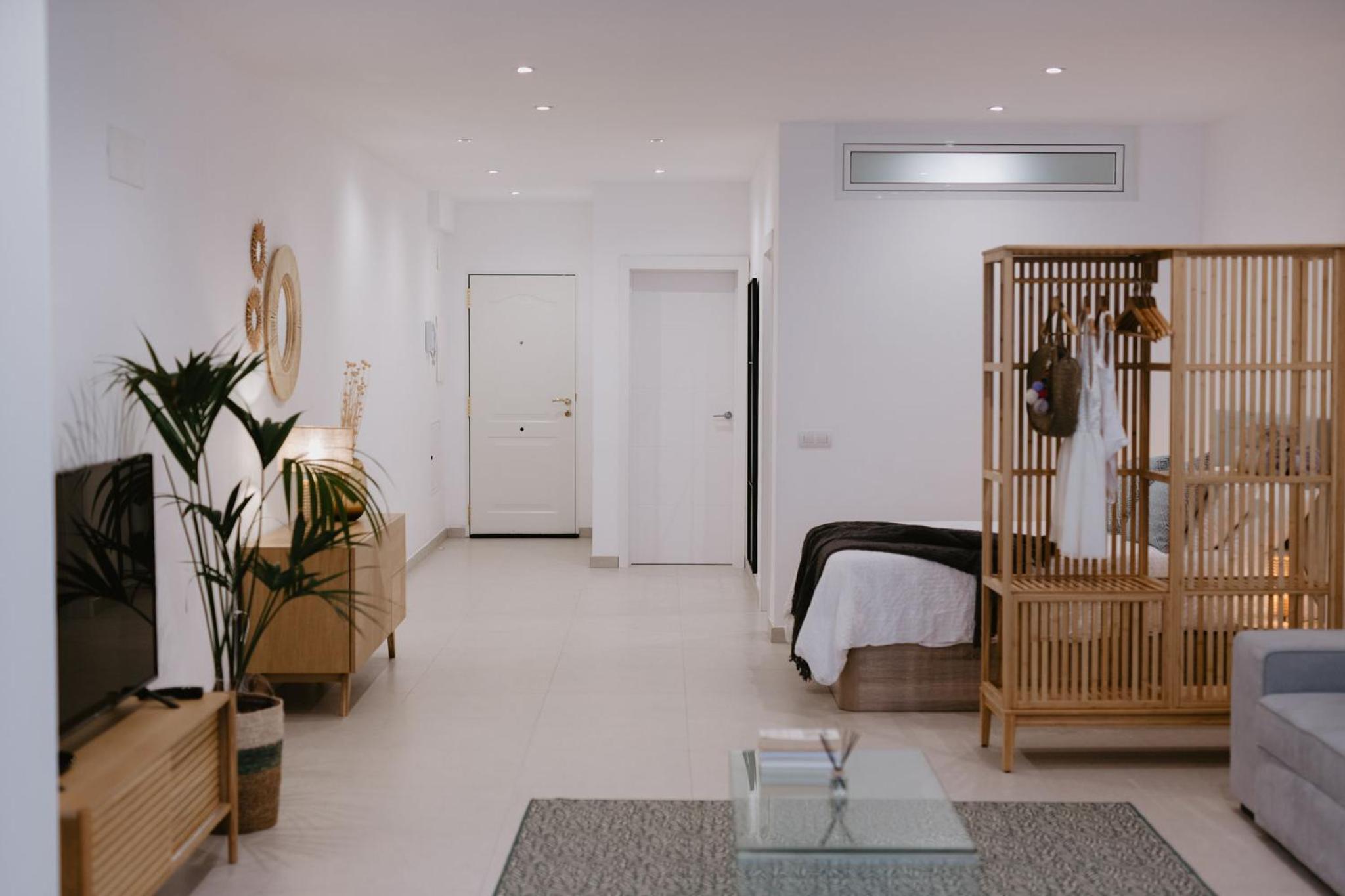 Las Canteras Beach Suites