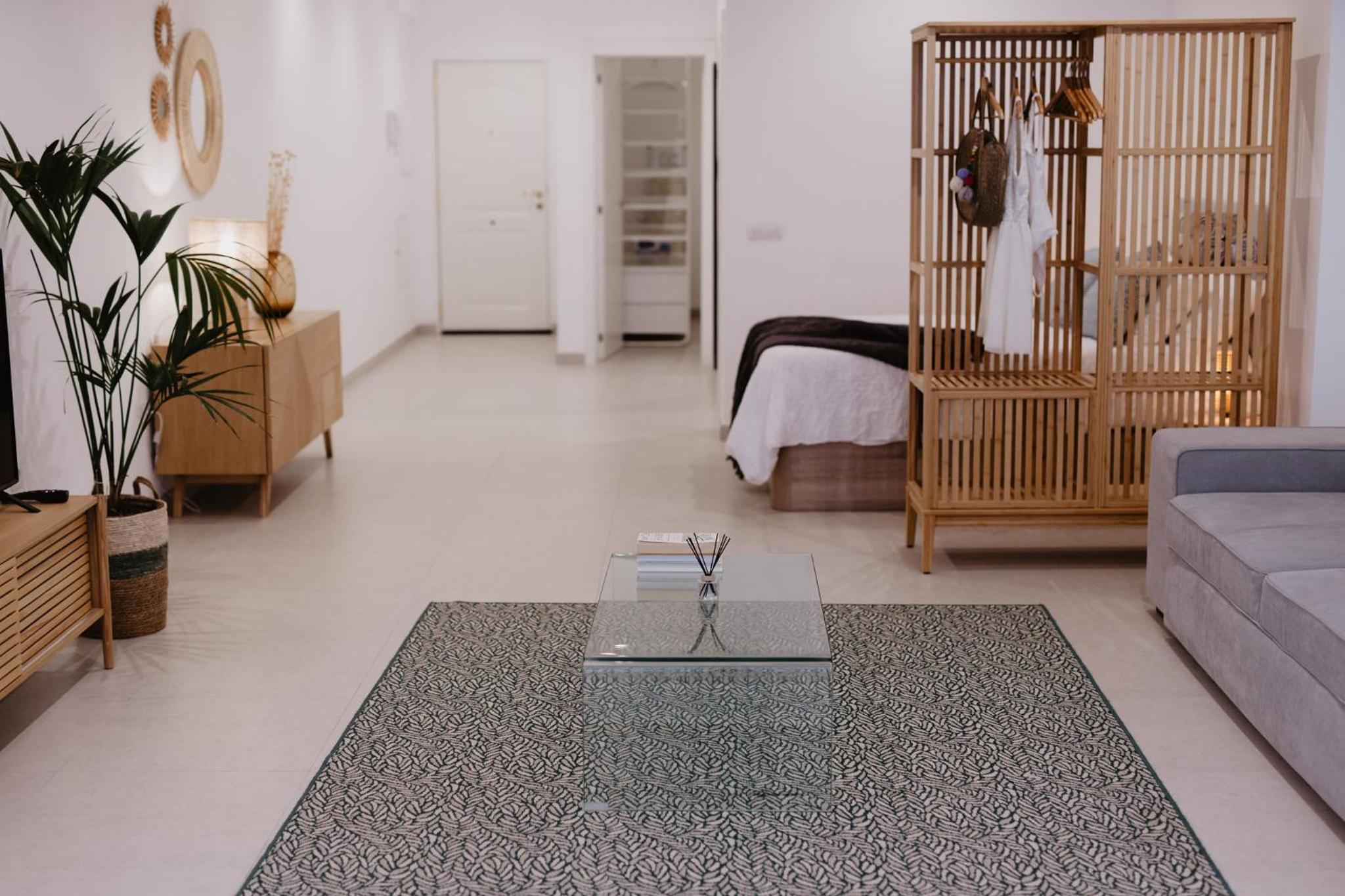 Las Canteras Beach Suites