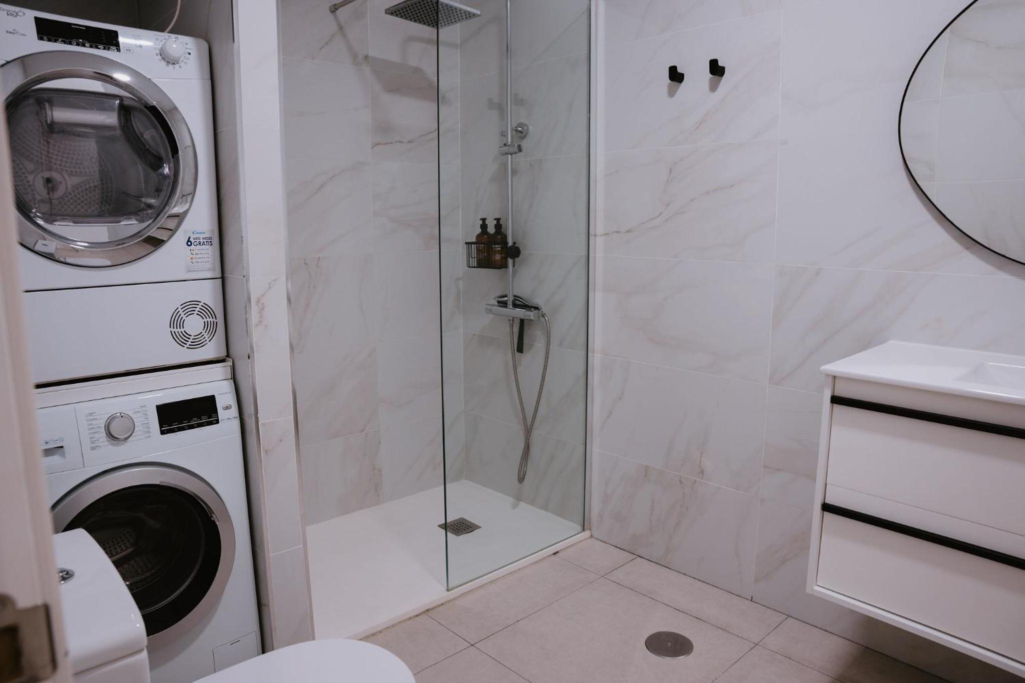 Las Canteras Beach Suites