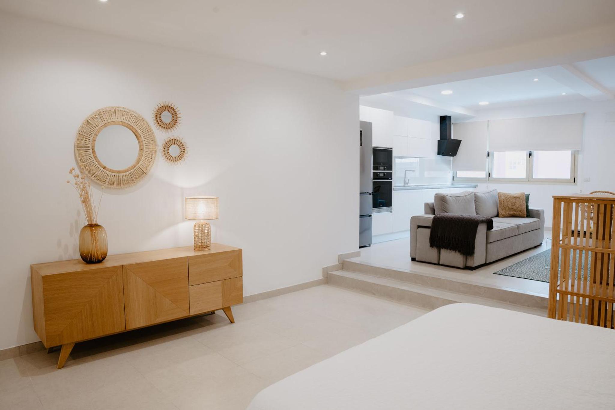 Las Canteras Beach Suites