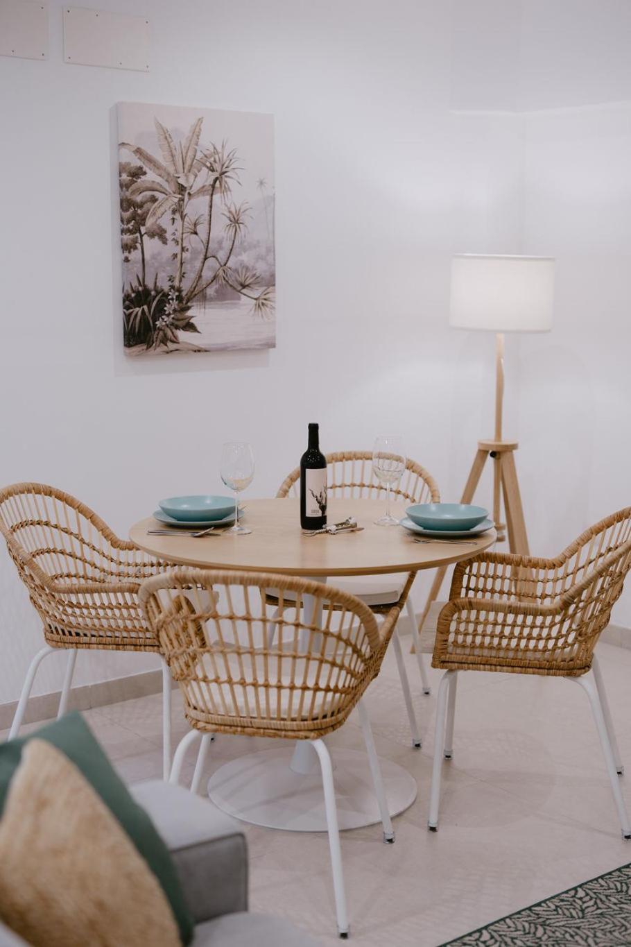 Las Canteras Beach Suites