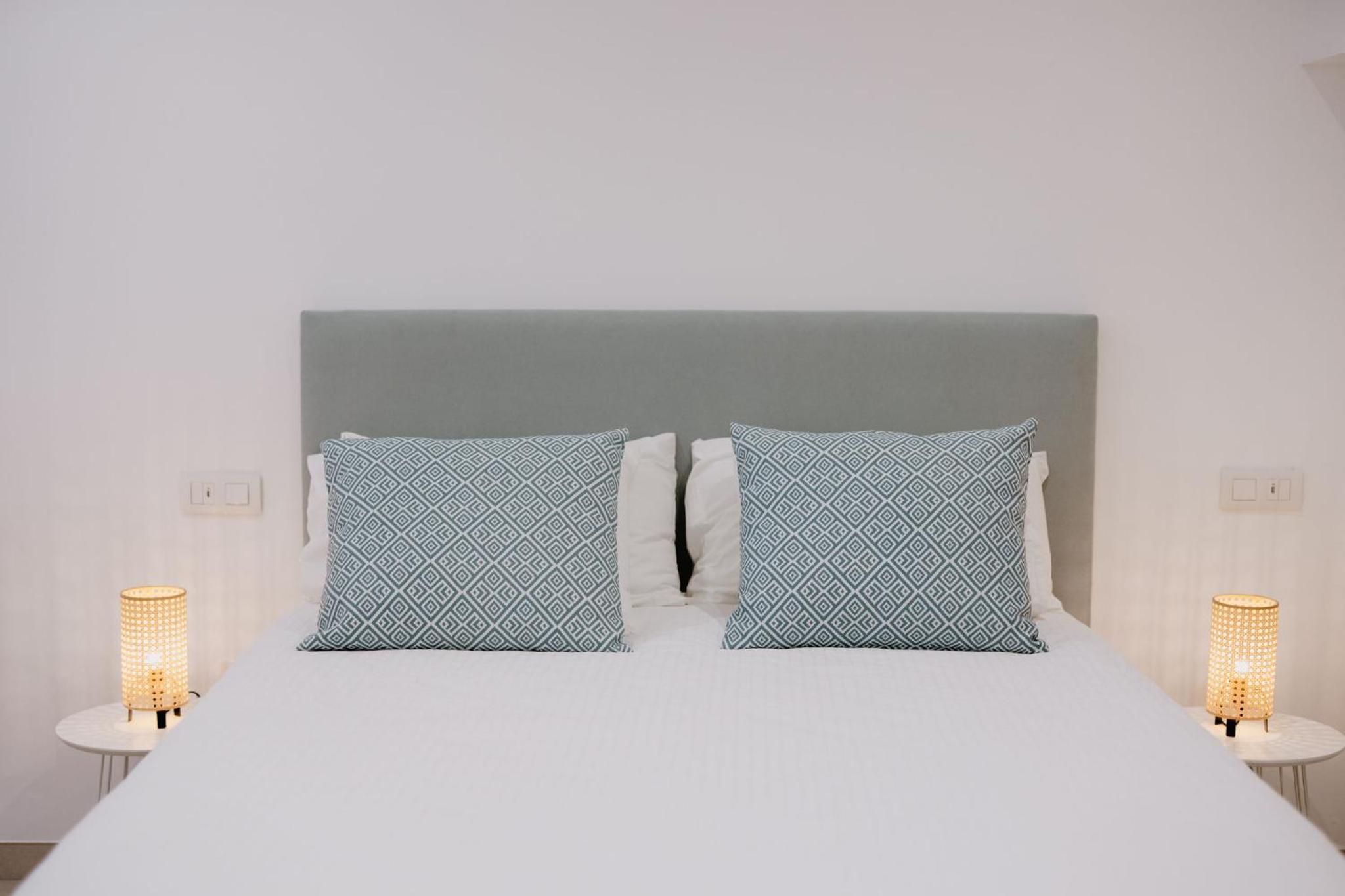 Las Canteras Beach Suites