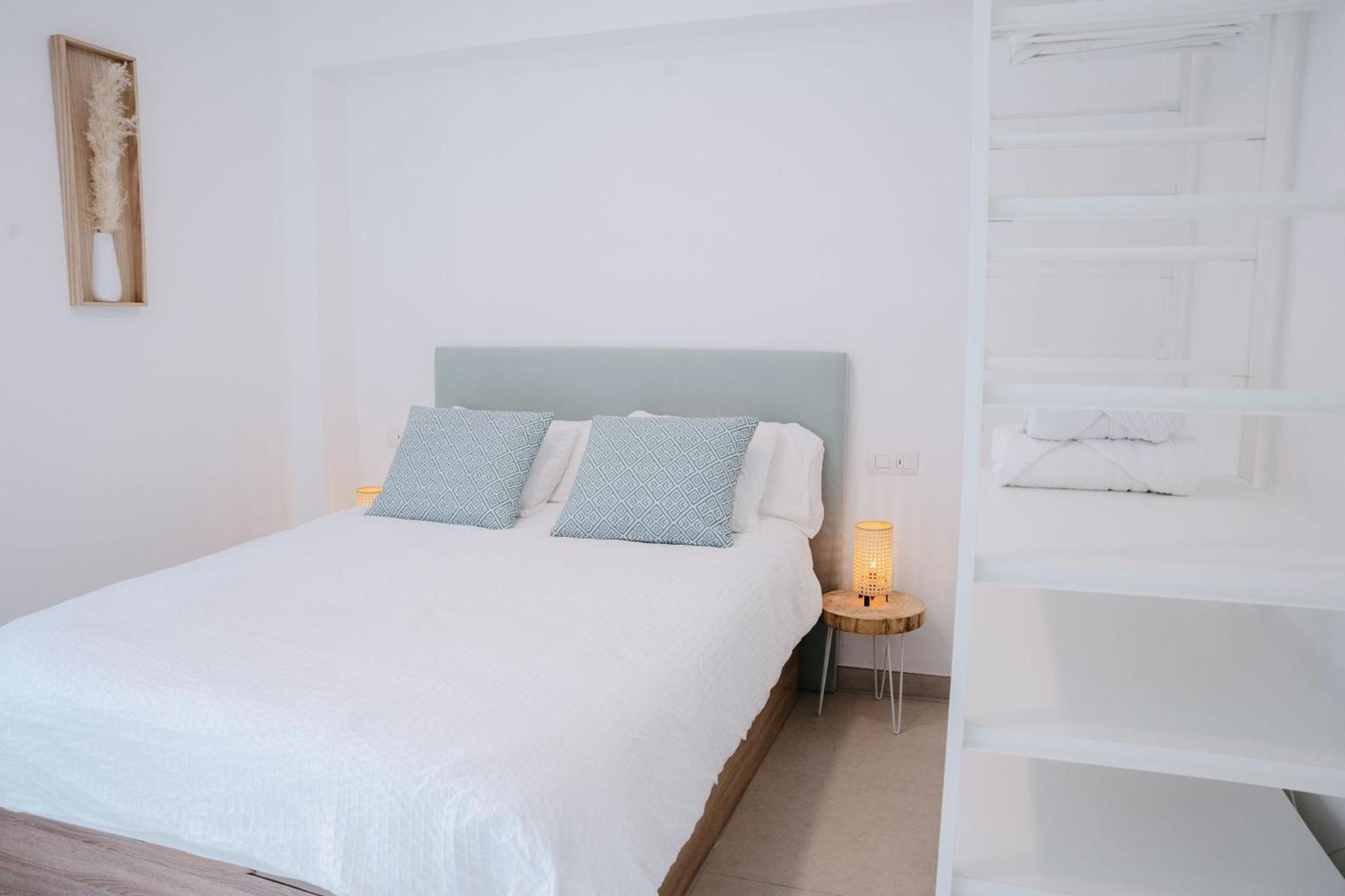 Las Canteras Beach Suites