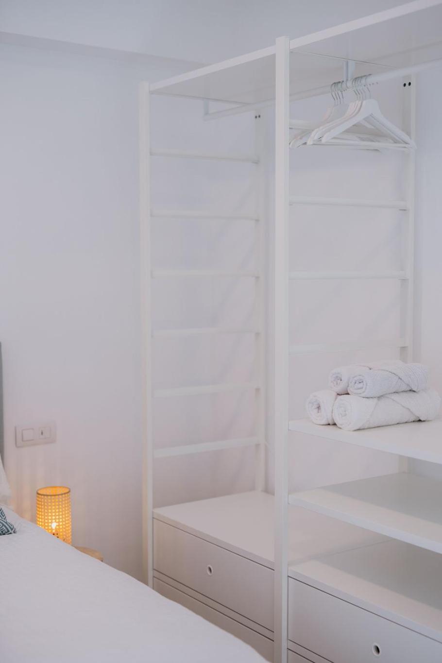 Las Canteras Beach Suites