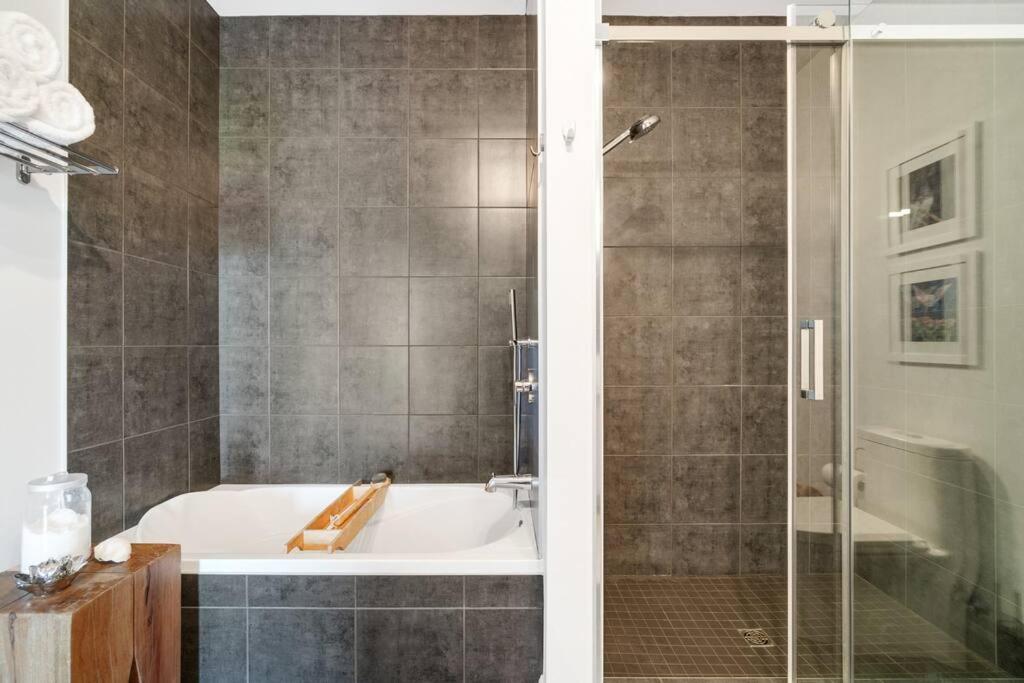 Spacieux condo 3CH à proximité du Vieux-Québec WoW!