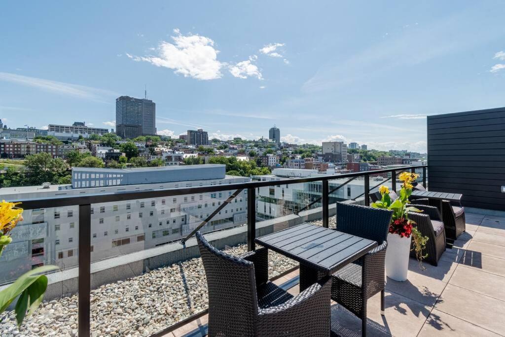 Panorama Penthouse- piscine, gym et vue sur Québec