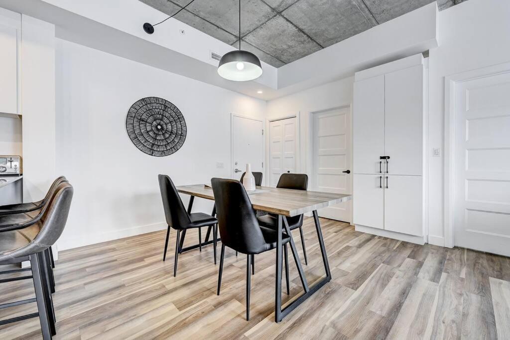 Panorama Penthouse- piscine, gym et vue sur Québec