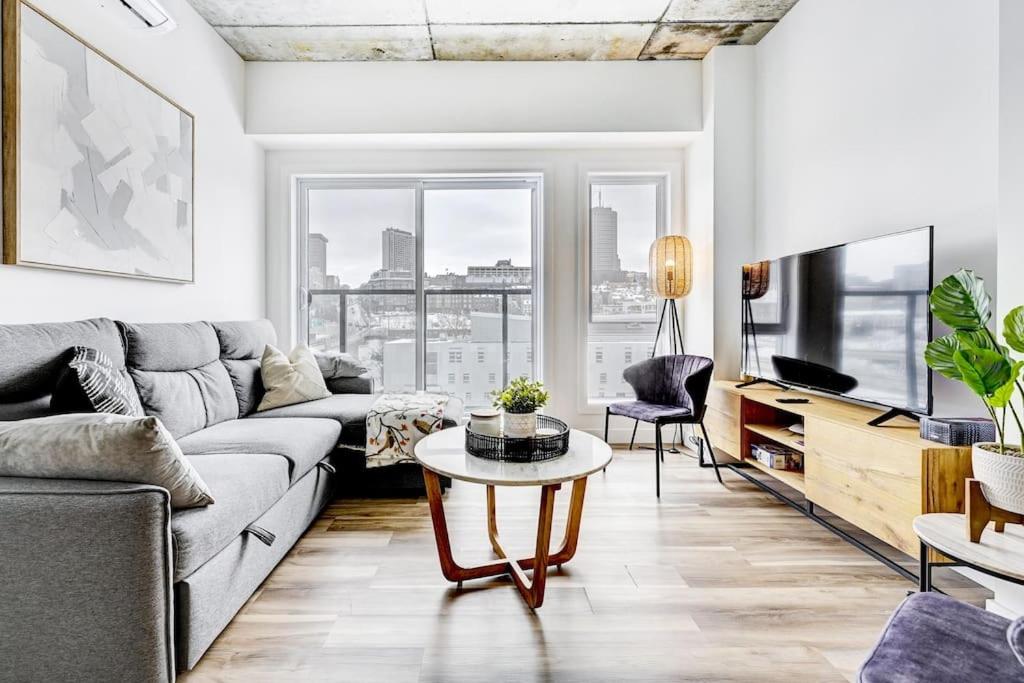 Panorama Penthouse- piscine, gym et vue sur Québec