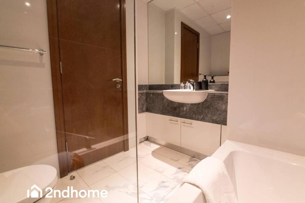 2ndhome - Amna Tower, Al Habtoor City