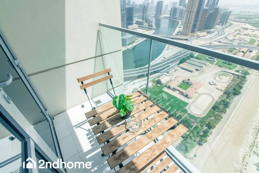 2ndhome - Amna Tower, Al Habtoor City