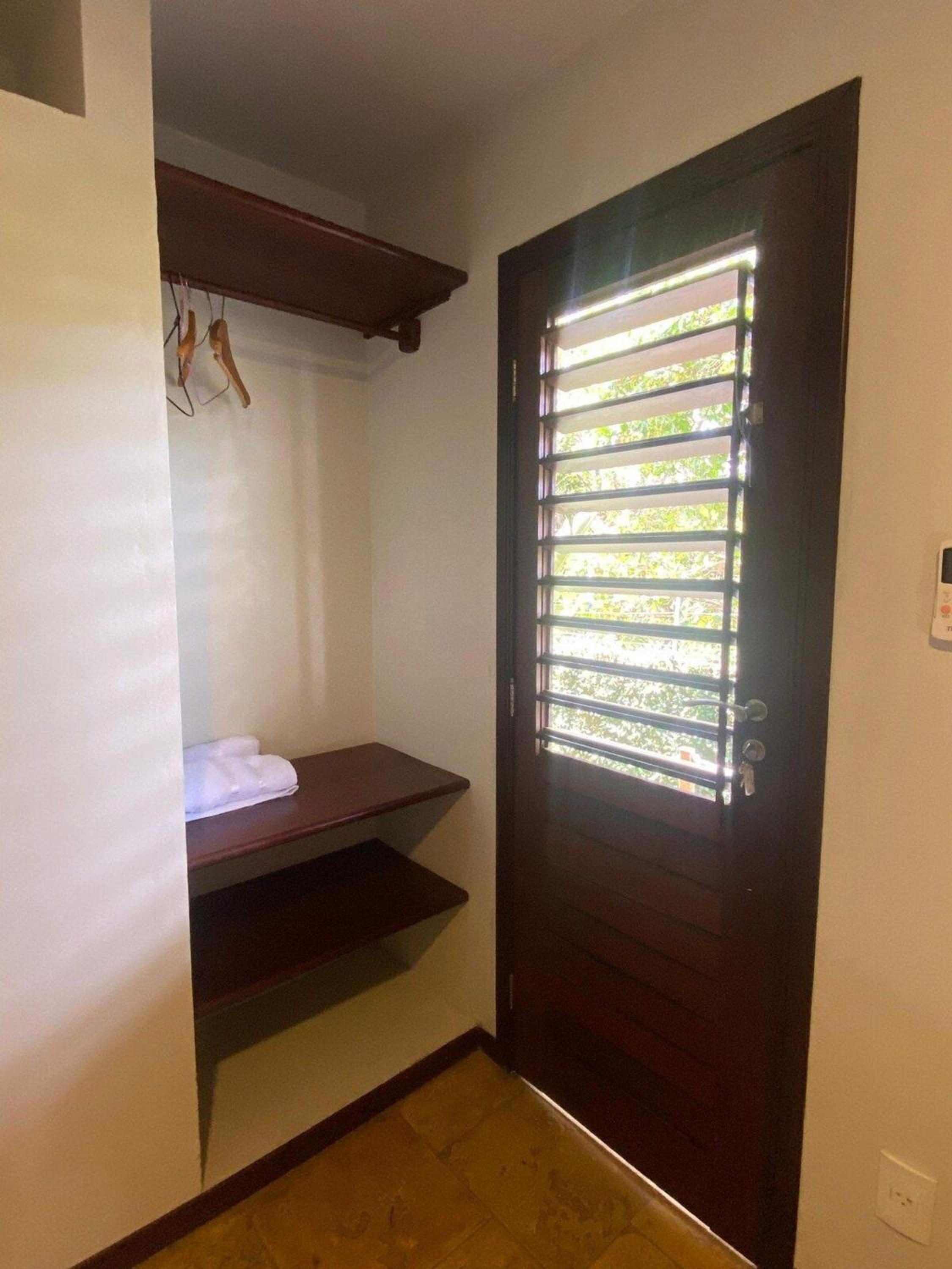 Casa 06- Condomínio Paraíso Tropical