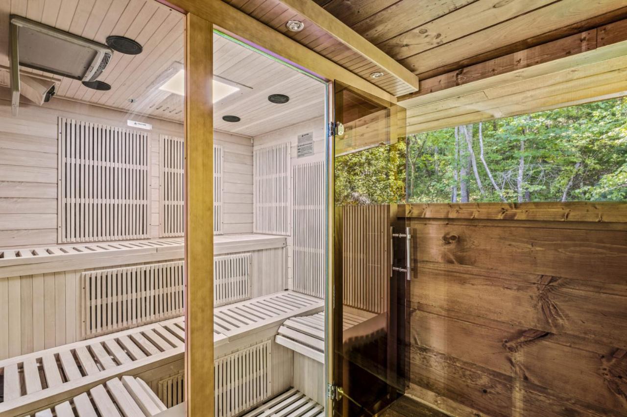 Hidden Forest Spa Sauna Nature Secluded 93 acres view 5