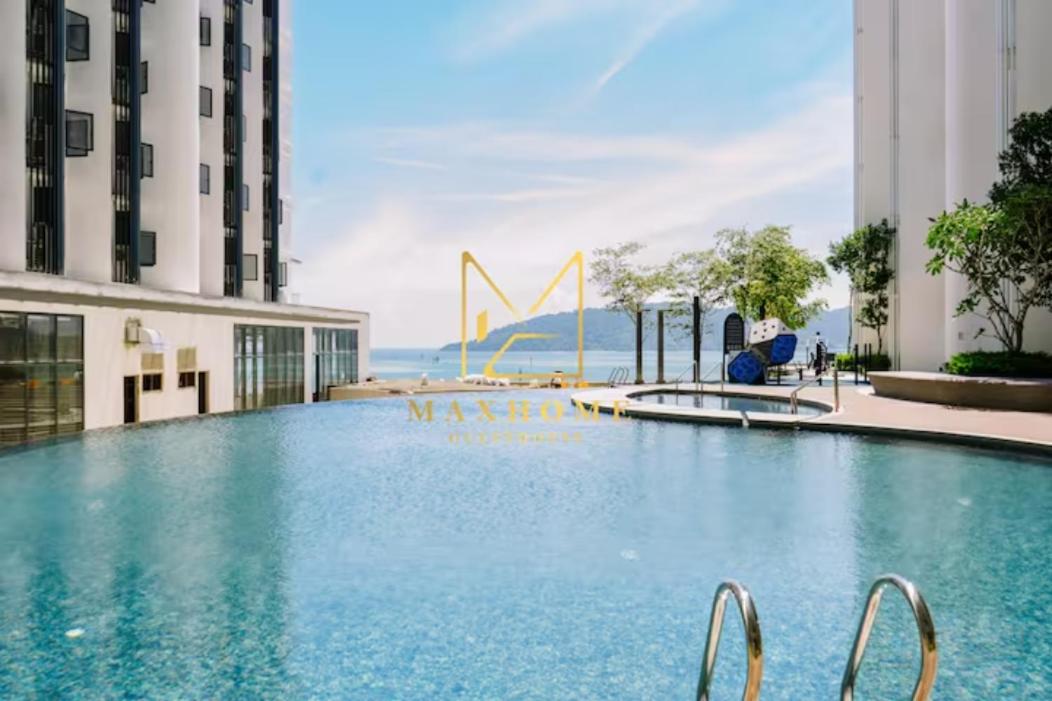 Maxhome at The Shore Kota Kinabalu photo 1