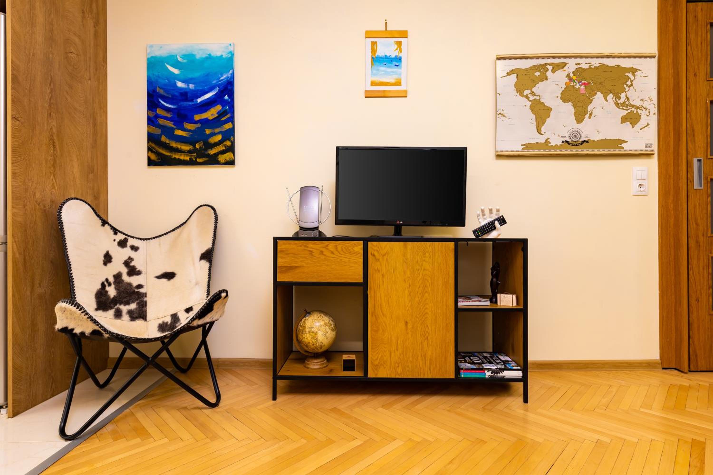 The Plovdiv Pad: Your 1-BD Hideaway in the Center