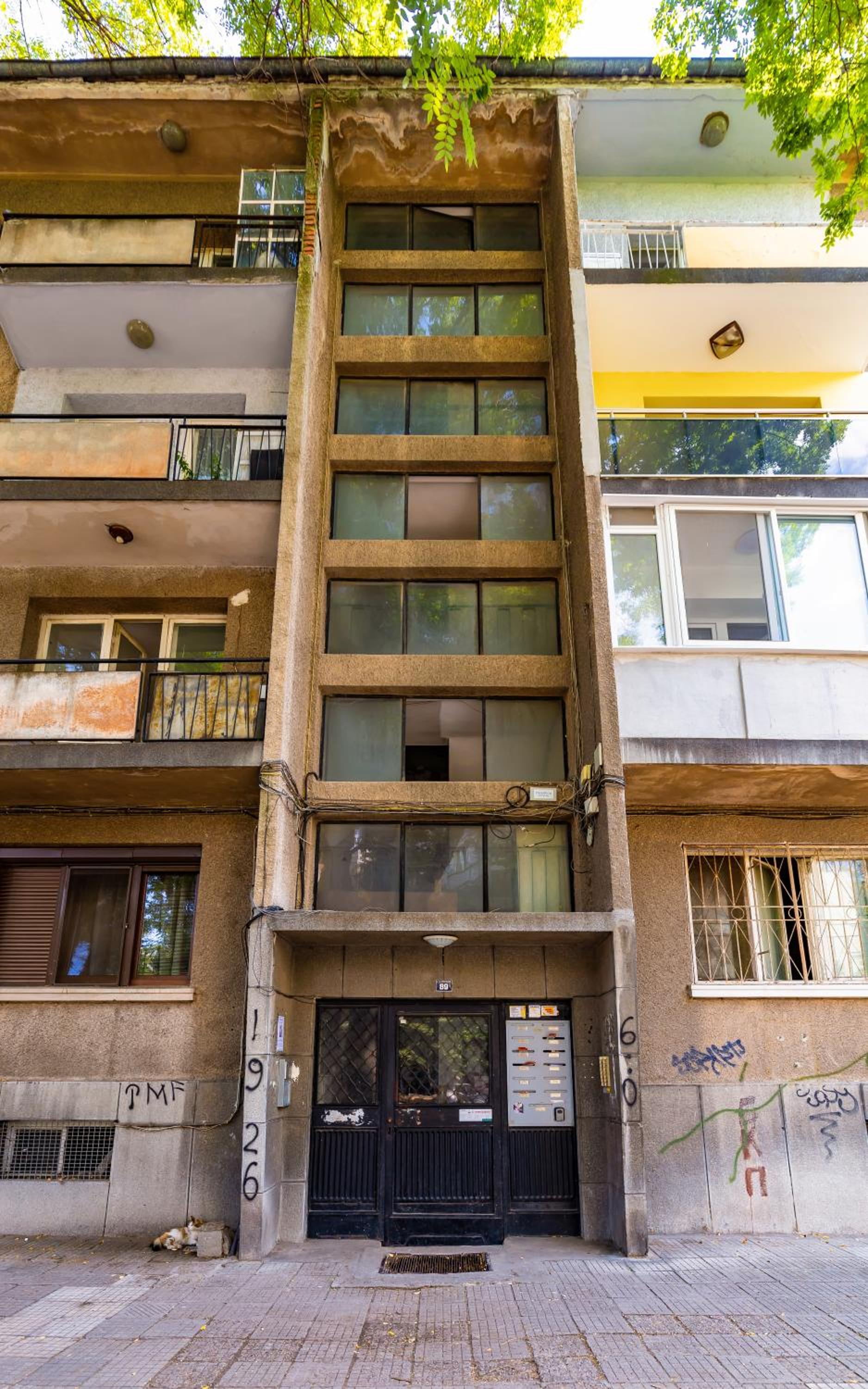The Plovdiv Pad: Your 1-BD Hideaway in the Center