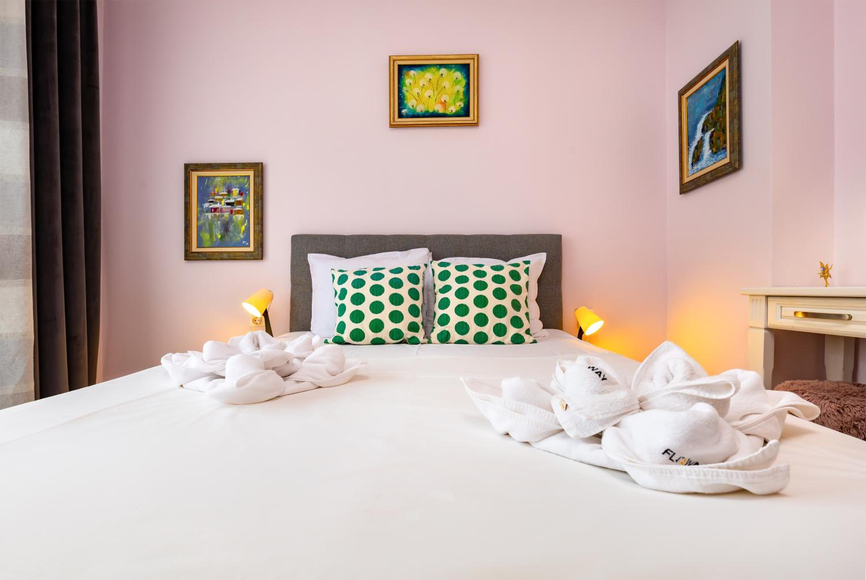 The Plovdiv Pad: Your 1-BD Hideaway in the Center