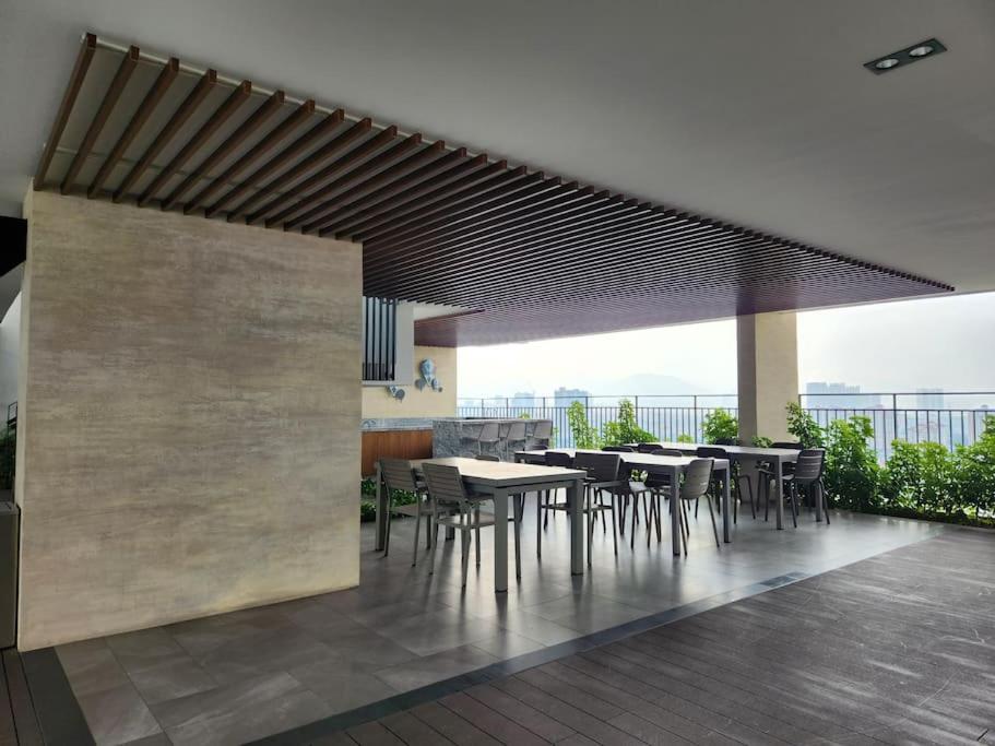 The Play Suite@Pano. MRT. Free Parking. Self C/In