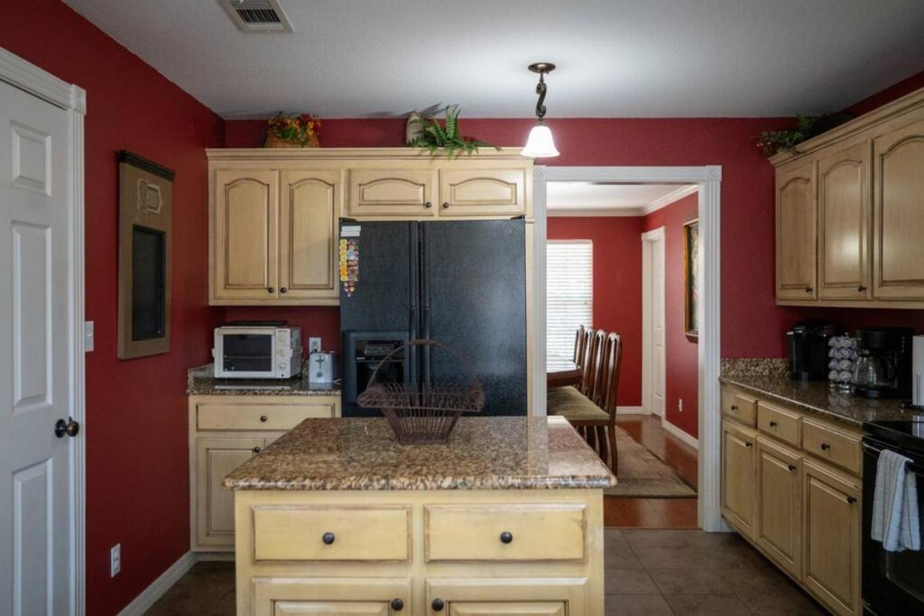 Russellville Vacations - Timothys Timber Haven - Property Image 35
