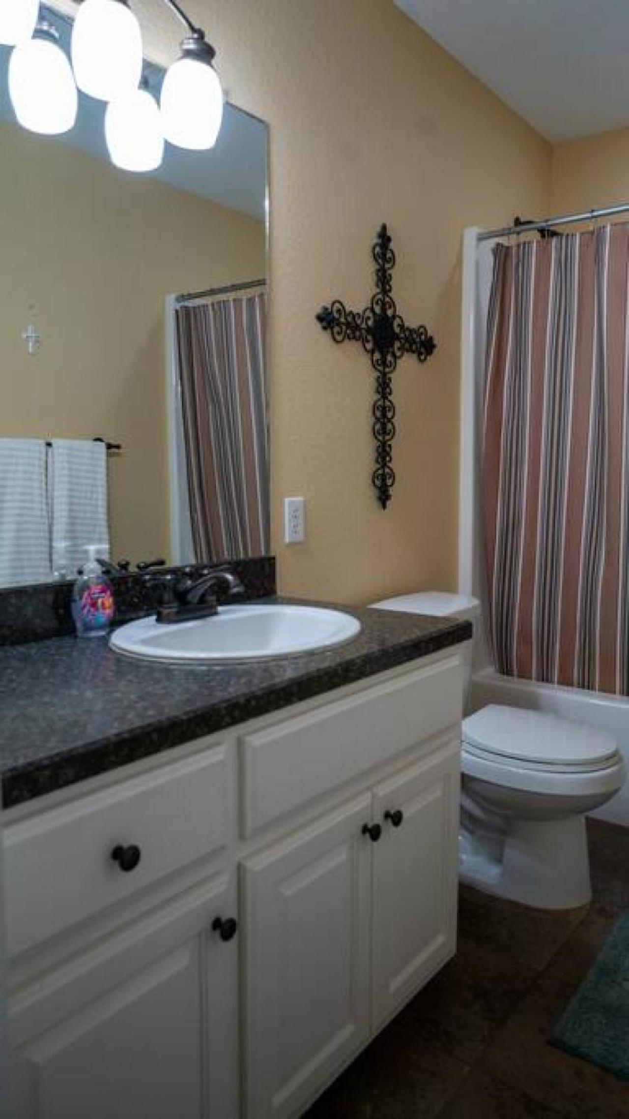 Russellville Vacations - Timothys Timber Haven - Property Image 10