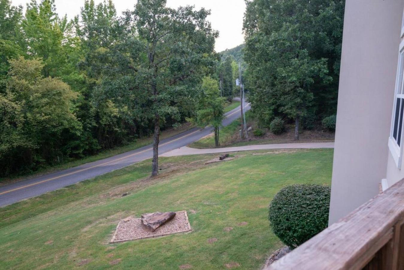 Russellville Vacations - Timothys Timber Haven - Property Image 13