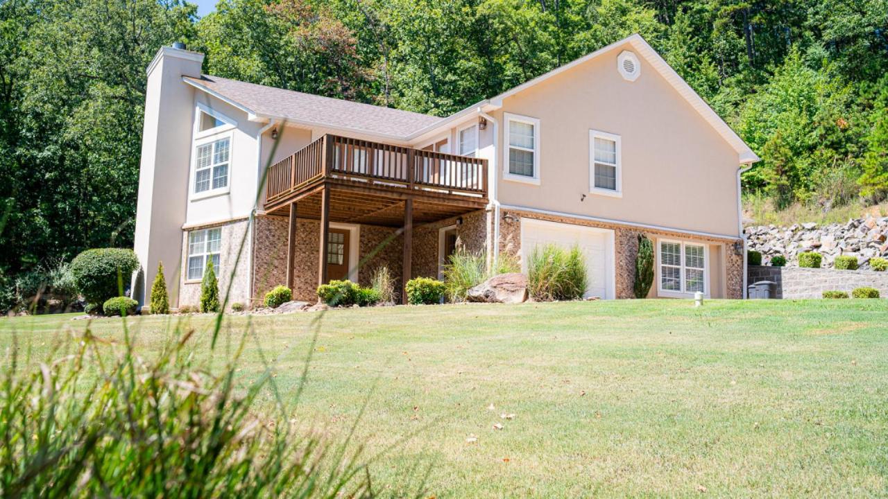 Russellville Vacations - Timothys Timber Haven - Property Image 1