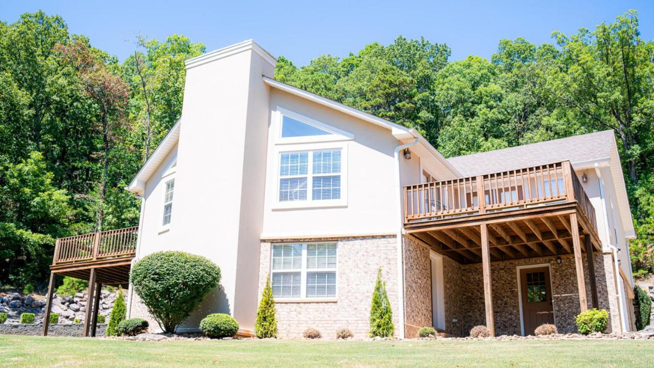 Russellville Vacations - Timothys Timber Haven - Property Image 18