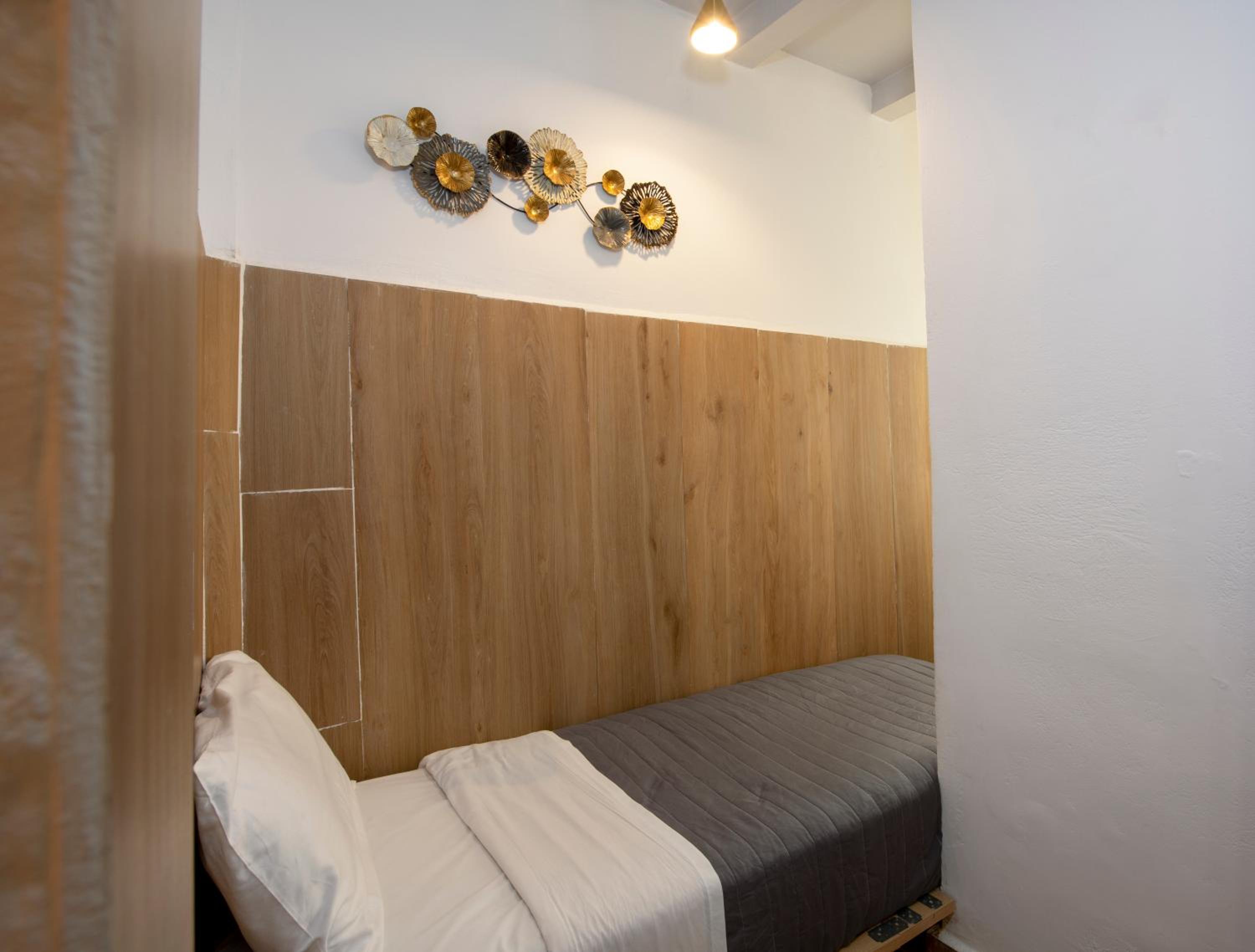 Bozzali Deluxe Hotel