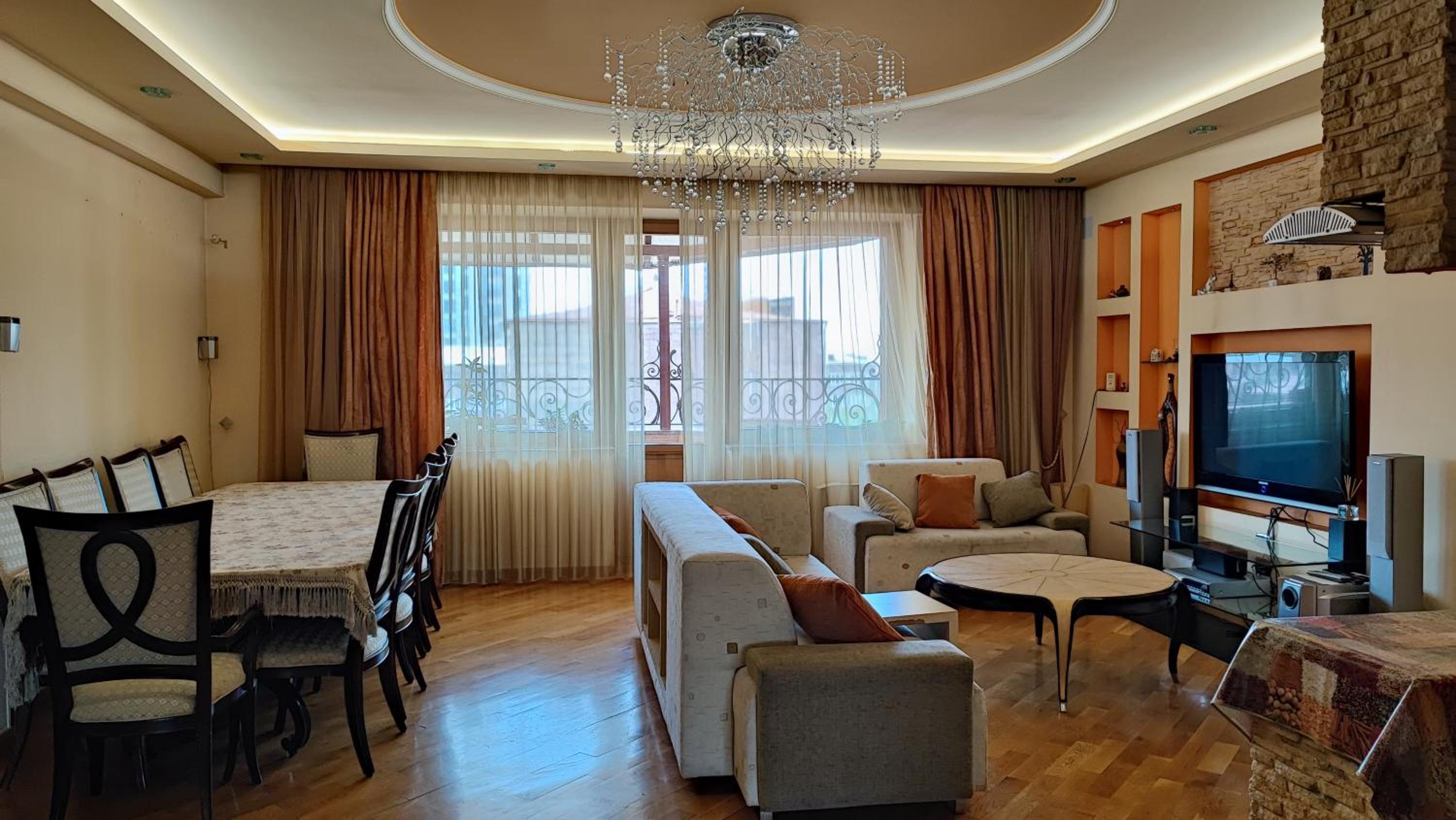 Luxury Apartment in the City Heart