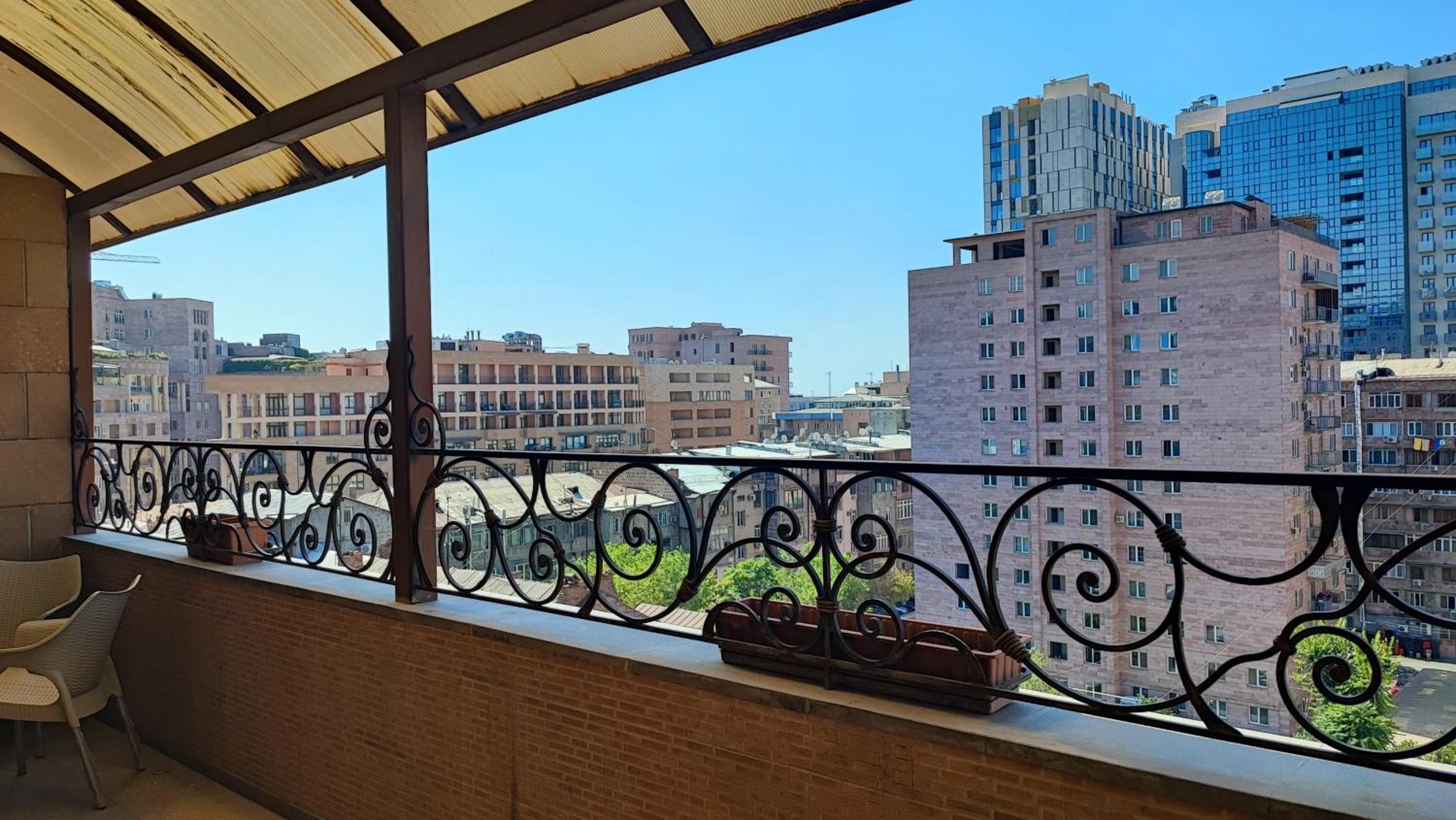 Luxury Apartment in the City Heart