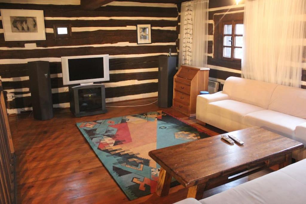 Quiet and charming log farmhouse