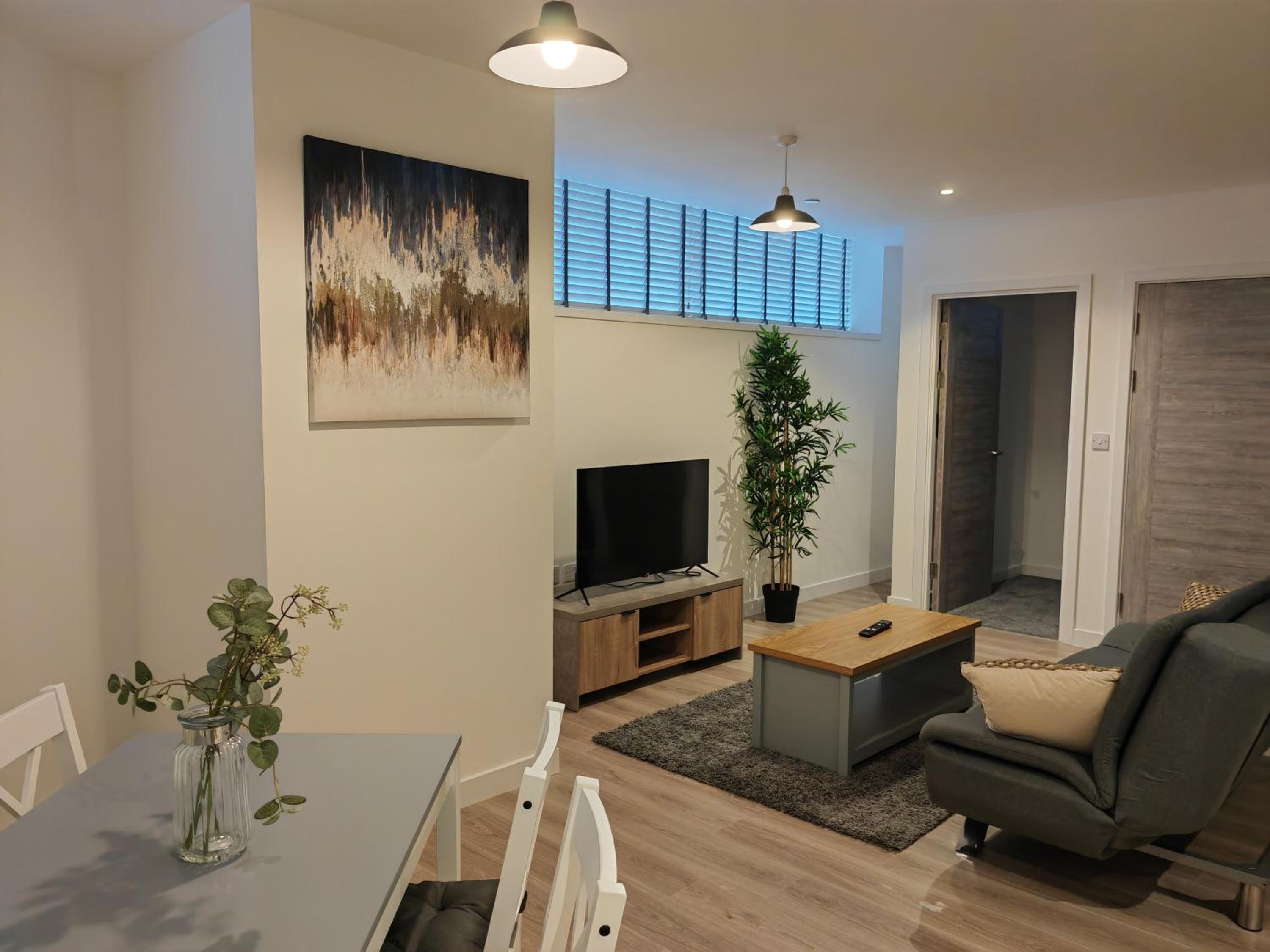 Bayard Plaza 1 Bedroom Modern Spacious Apartment view 4