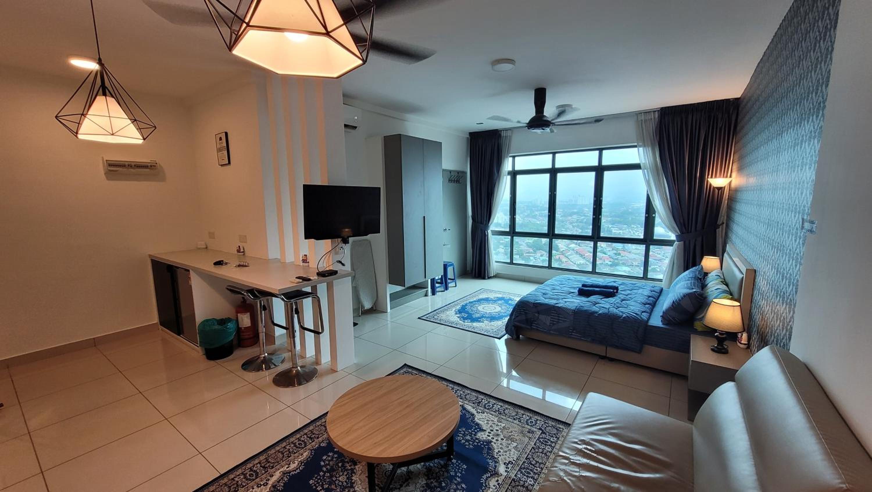 MHA 26 EVO SUITE SOHO BANDAR BARU BANGI FREE NETFLIX N WIFI photo 5
