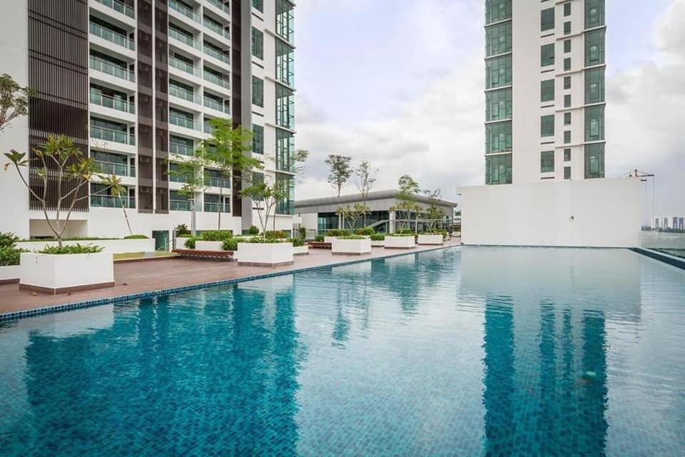 MHA 26 EVO SUITE SOHO BANDAR BARU BANGI FREE NETFLIX N WIFI photo 8