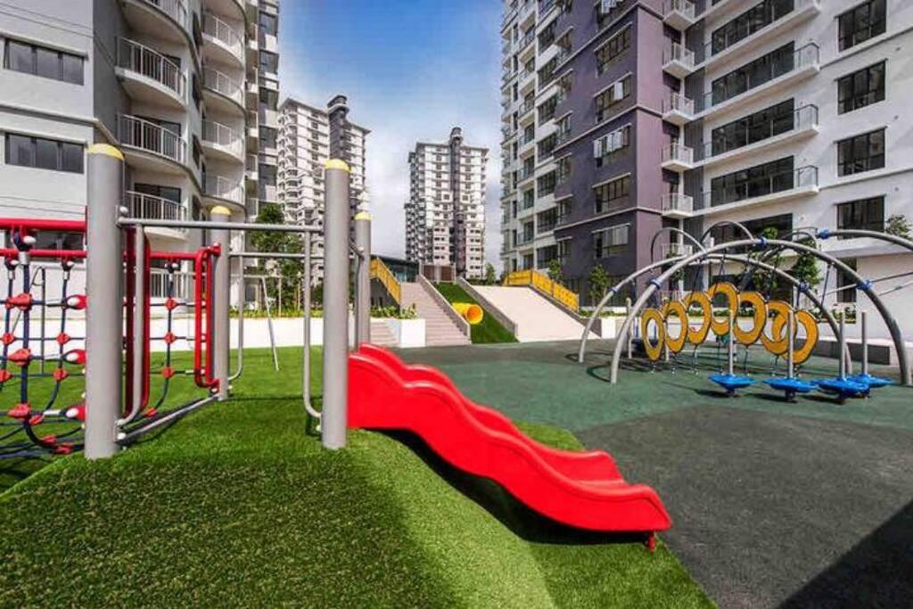 Comfort Living @ Ara Damansara (PJ) photo 3