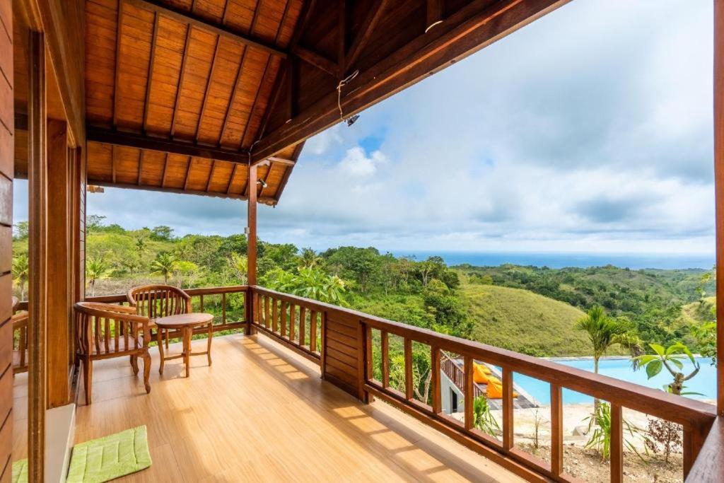 Cozy Room with Amazing View at Nusa Penida Island view 3