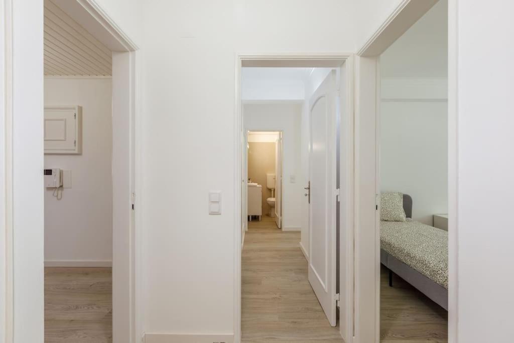 3BR Comfort & Convenience apt in central Massamá view 3