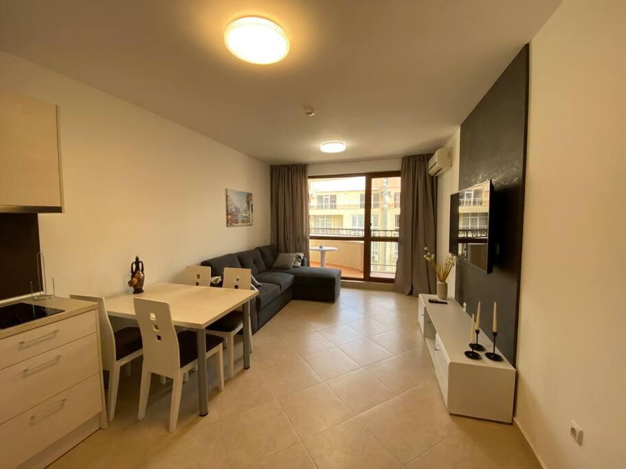 CASCADAS NEW LUXURY APARTMENT