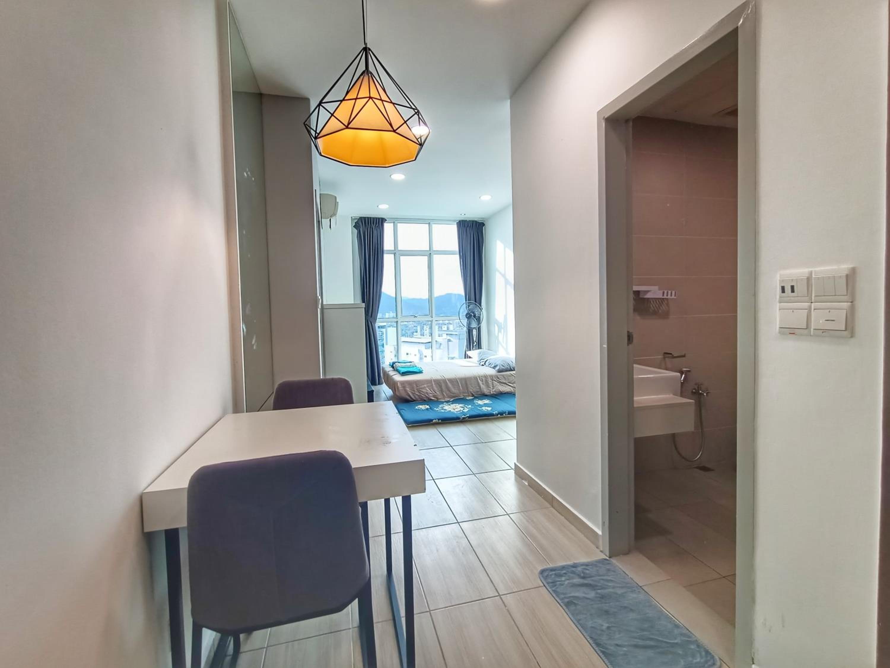 Awesome Suites 1, Netflix, Georgetown photo 5