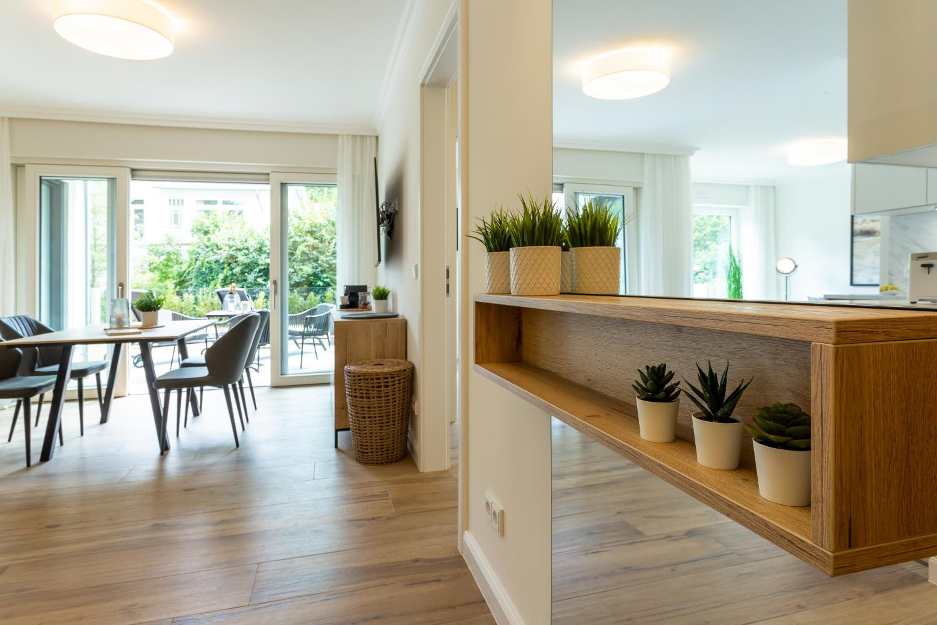 Villa Chloe Binz Appartements exklusiv in Top Lage mit Strandkorb am Strand