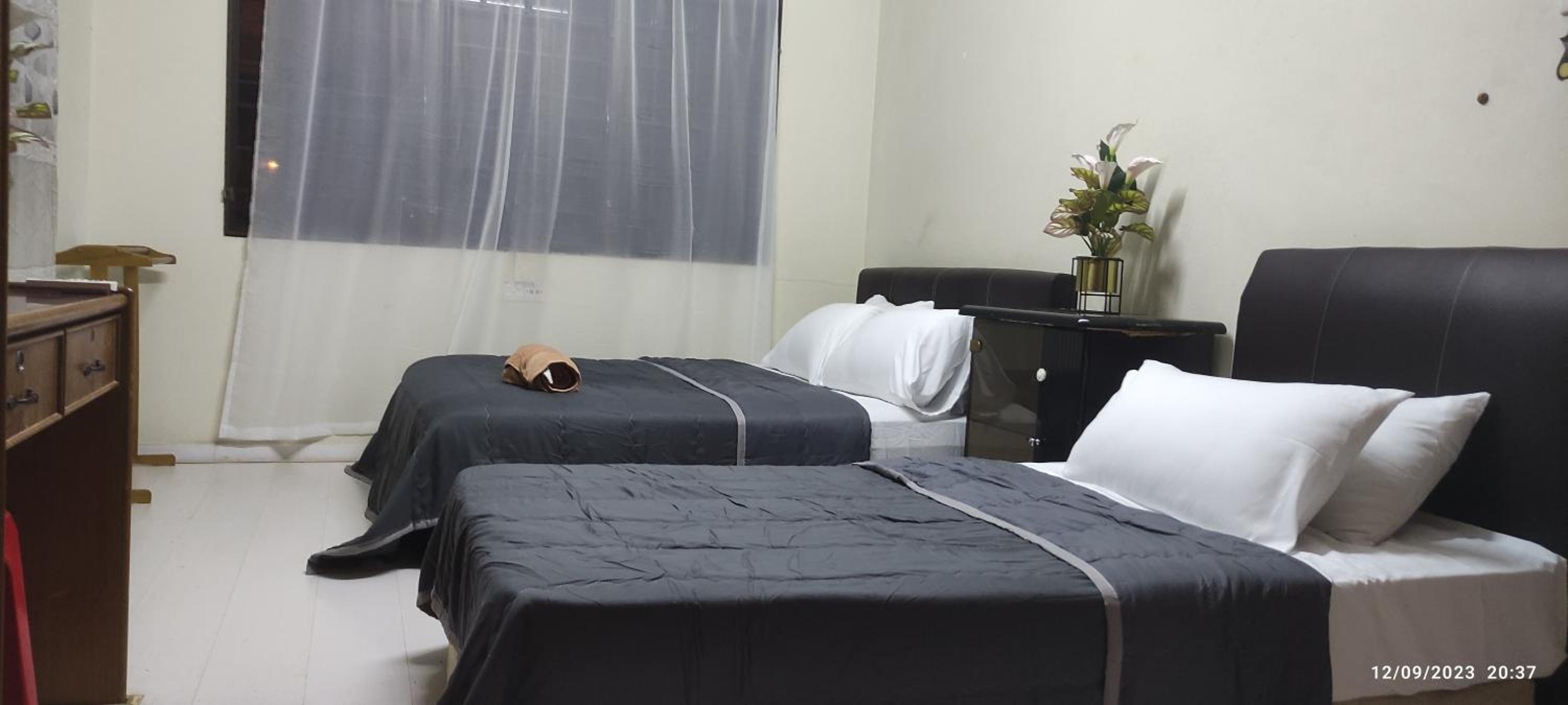 HOMESTAY ALORSETAR TOWNCENTRE by ASTARILA GUESTHOUSE-AmanCentral -iSLAM SAHAJA - 2storey Banglo, Private Pool, BBQ area & sports - max 30pax photo 5