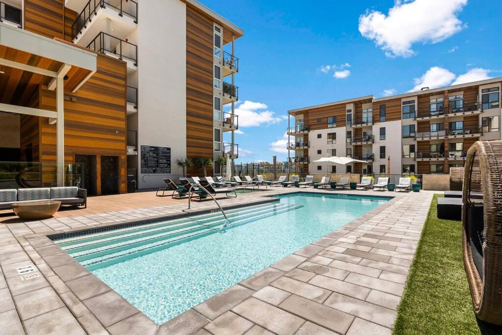 Waterfront Wonder 1BR/1BA! Spectacular Ocean View