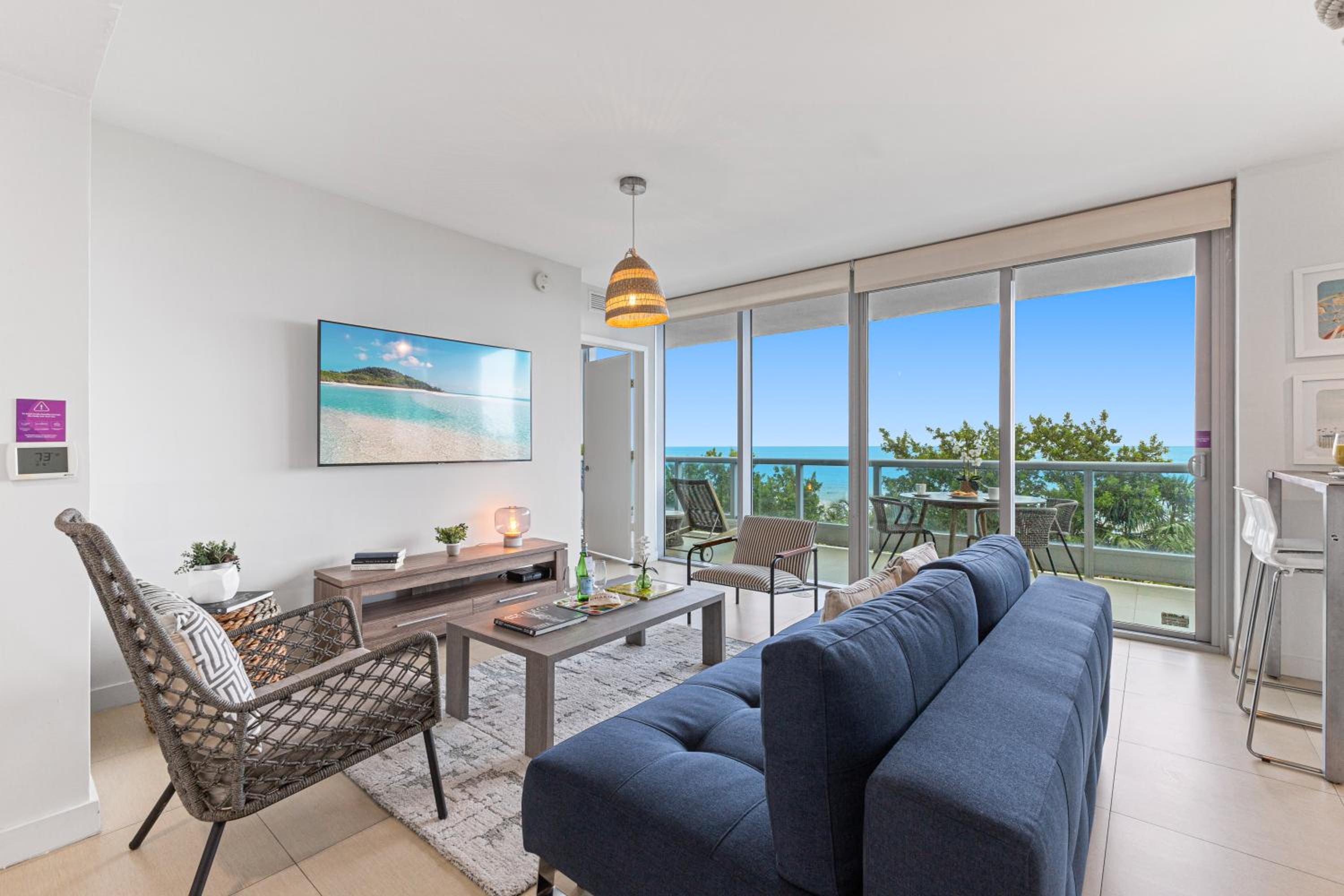 Dharma Home Suites Miami Beach at Monte Carlo