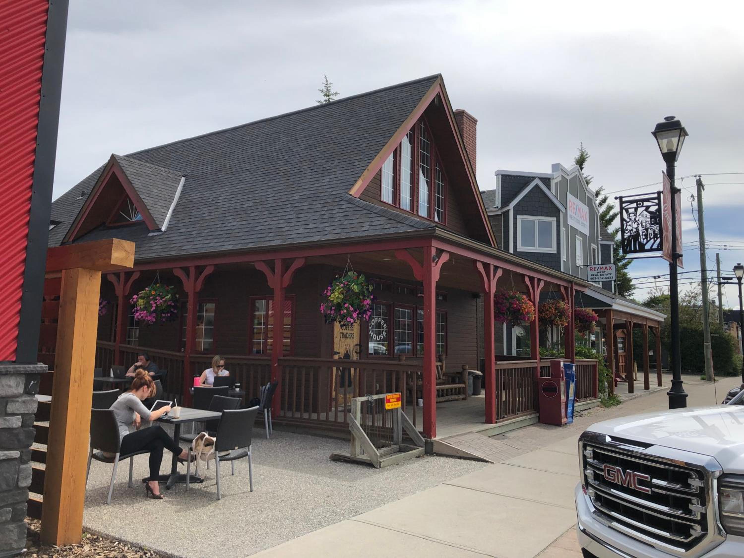 Rocky Mountain View Bed & Breakfast