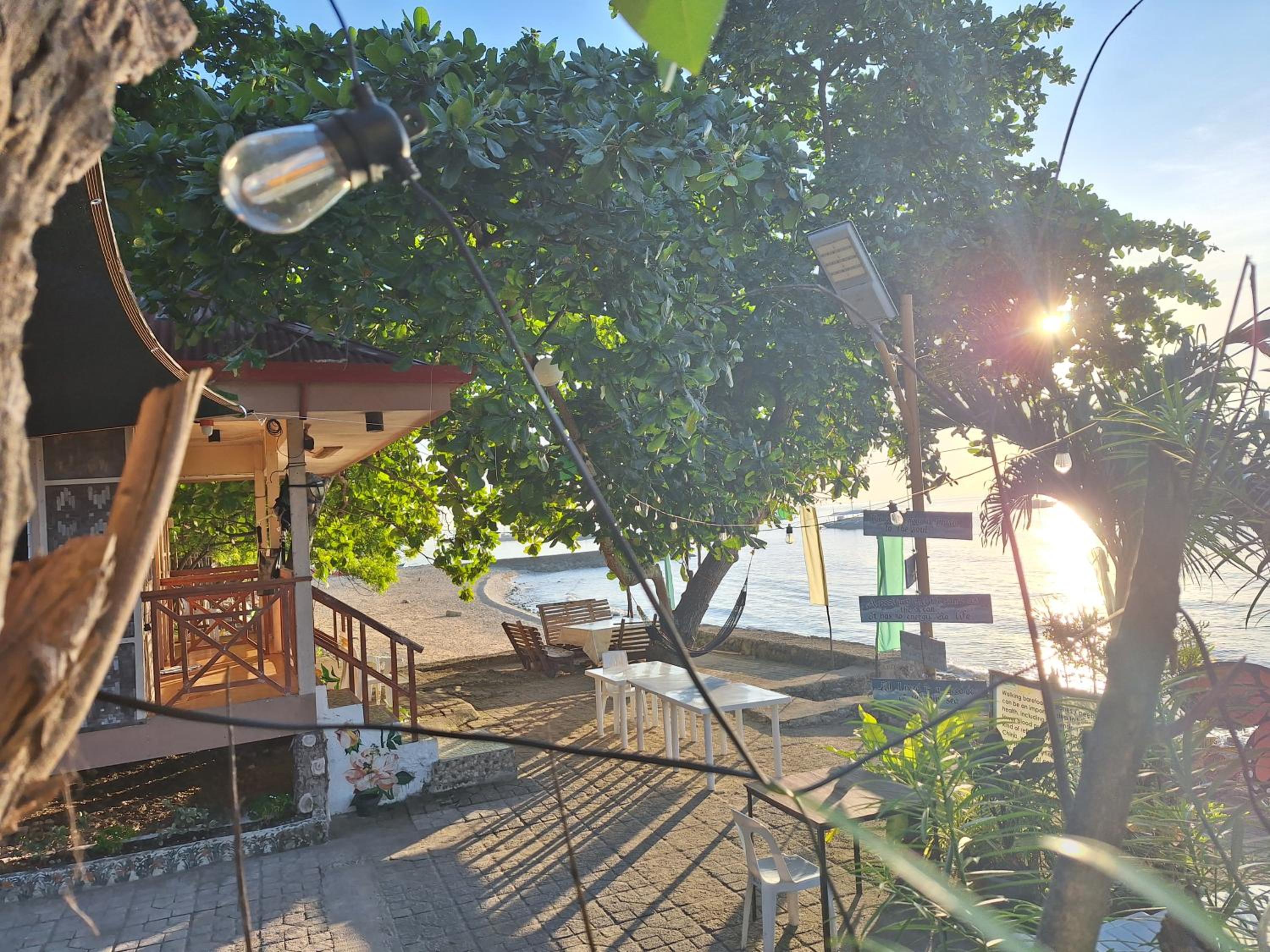Island Front - Bangcogon Resort and Restaurant
