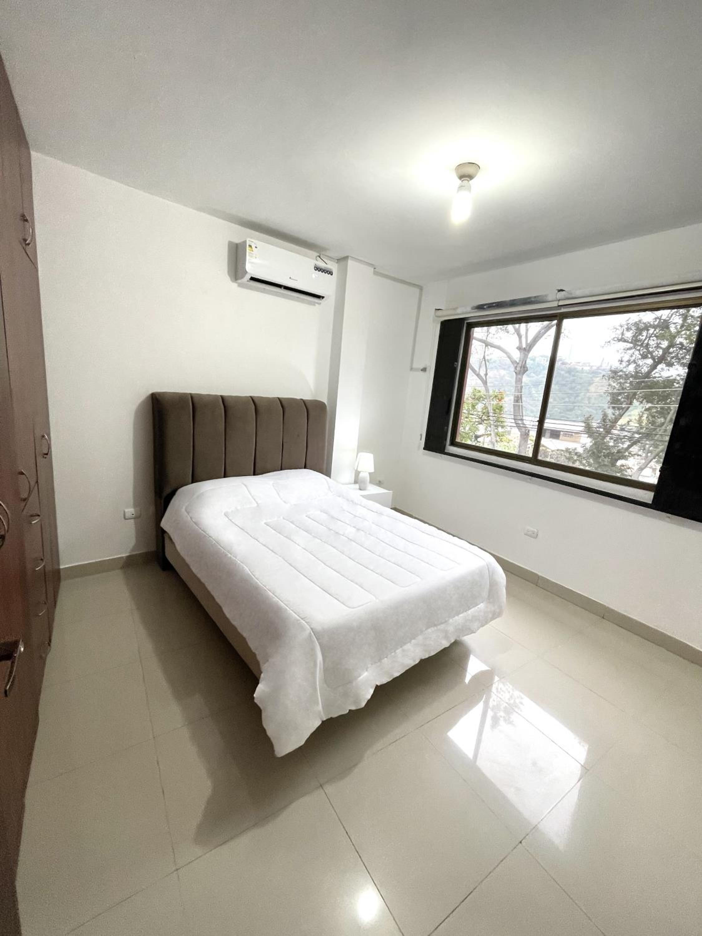 Habitaciones Privadas, Guayaquil